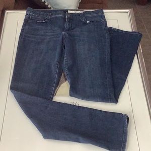 DKNY women’s jeans
